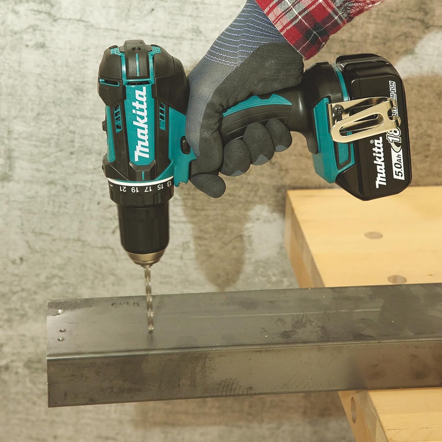 Cordless Drill Driver 18V – 62Nm (Model DDF482RFJ)